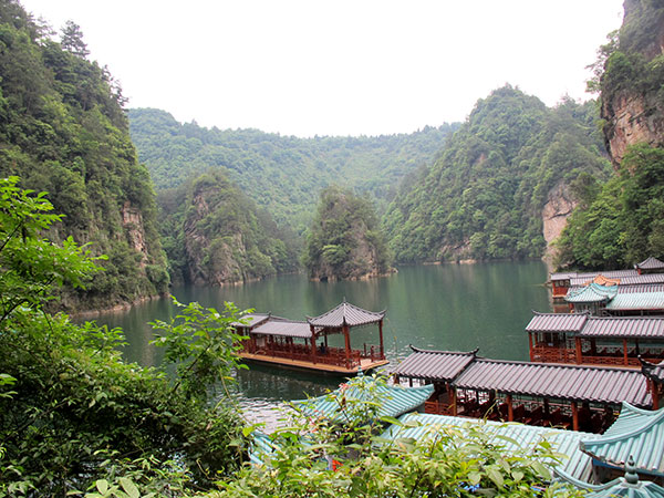 Baofeng Lake