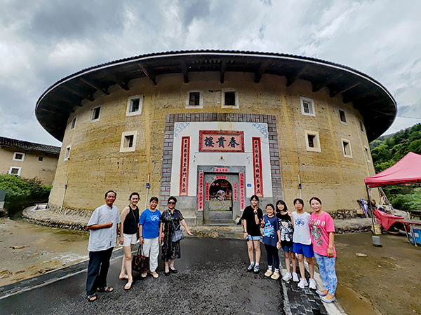 hakka tulou