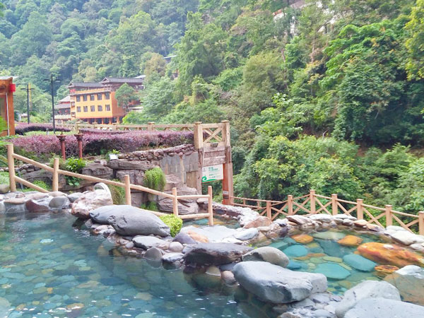 Longsheng Hot Spring Center