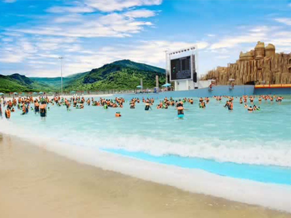 Luoshan Lake Water Park