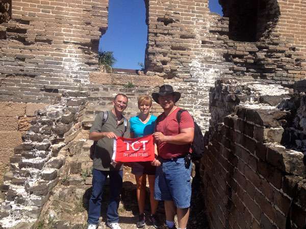 hiking at great wall