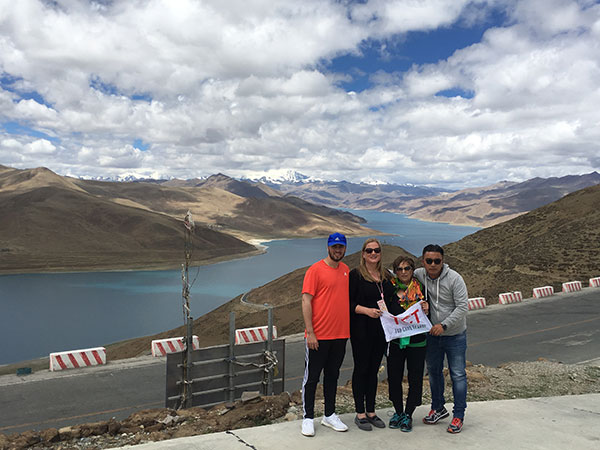 5 Days Lhasa Group Tour with Yamdrok Lake