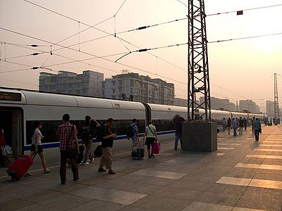 Train from Guilin to Wuhan