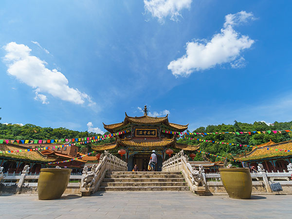 Yuantong Temple